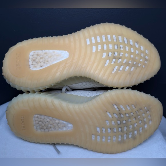 Adidas Yeezy Boost 350 V2 Light GY3438 | Men’s 7 | Pre-Owned Authentic - Picture 14 of 14